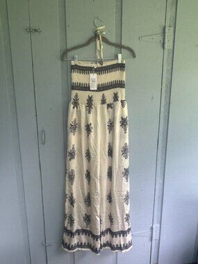 Boho Embroidered Maxi Skirt – Cream & Navy Blue – Size Small/Medium